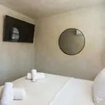 New Town Deluxe Loft * Rhodes City