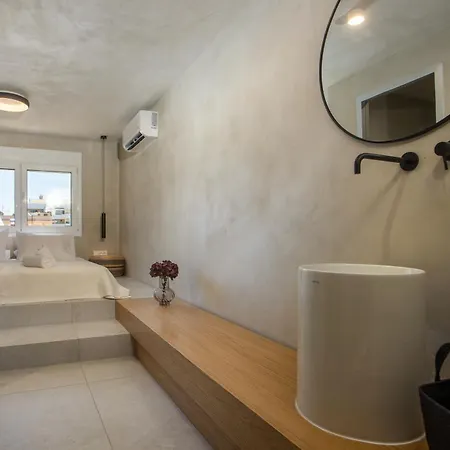 New Town Deluxe Loft Rhodes City