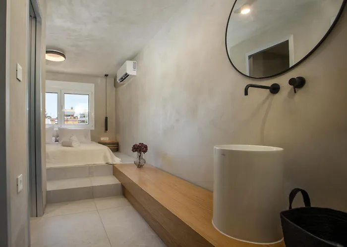 New Town Deluxe Loft Rhodes City